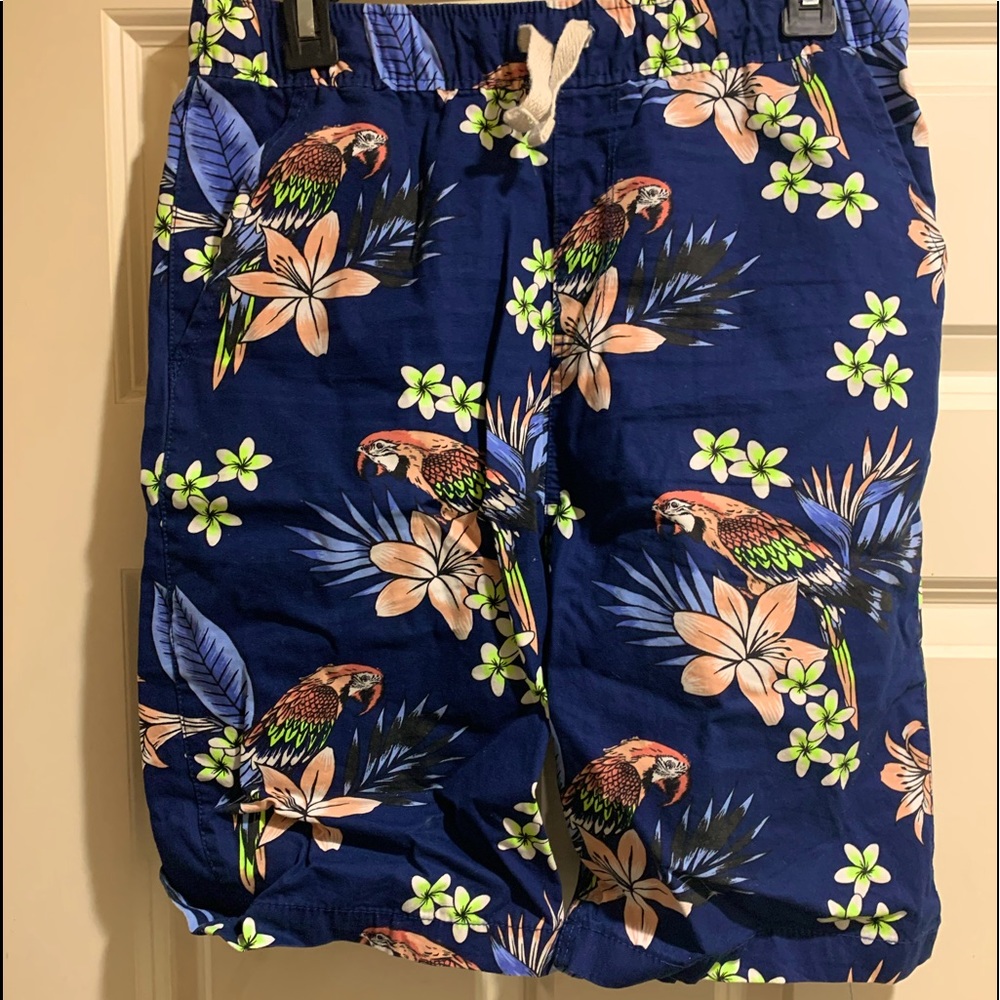 NWOT Children’s Place size 16 Bermuda type shorts